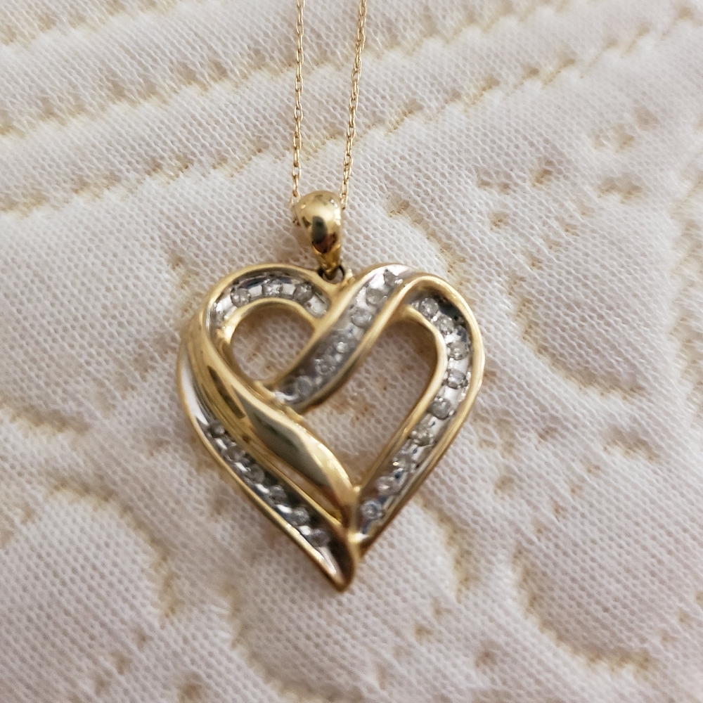 Heart necklace